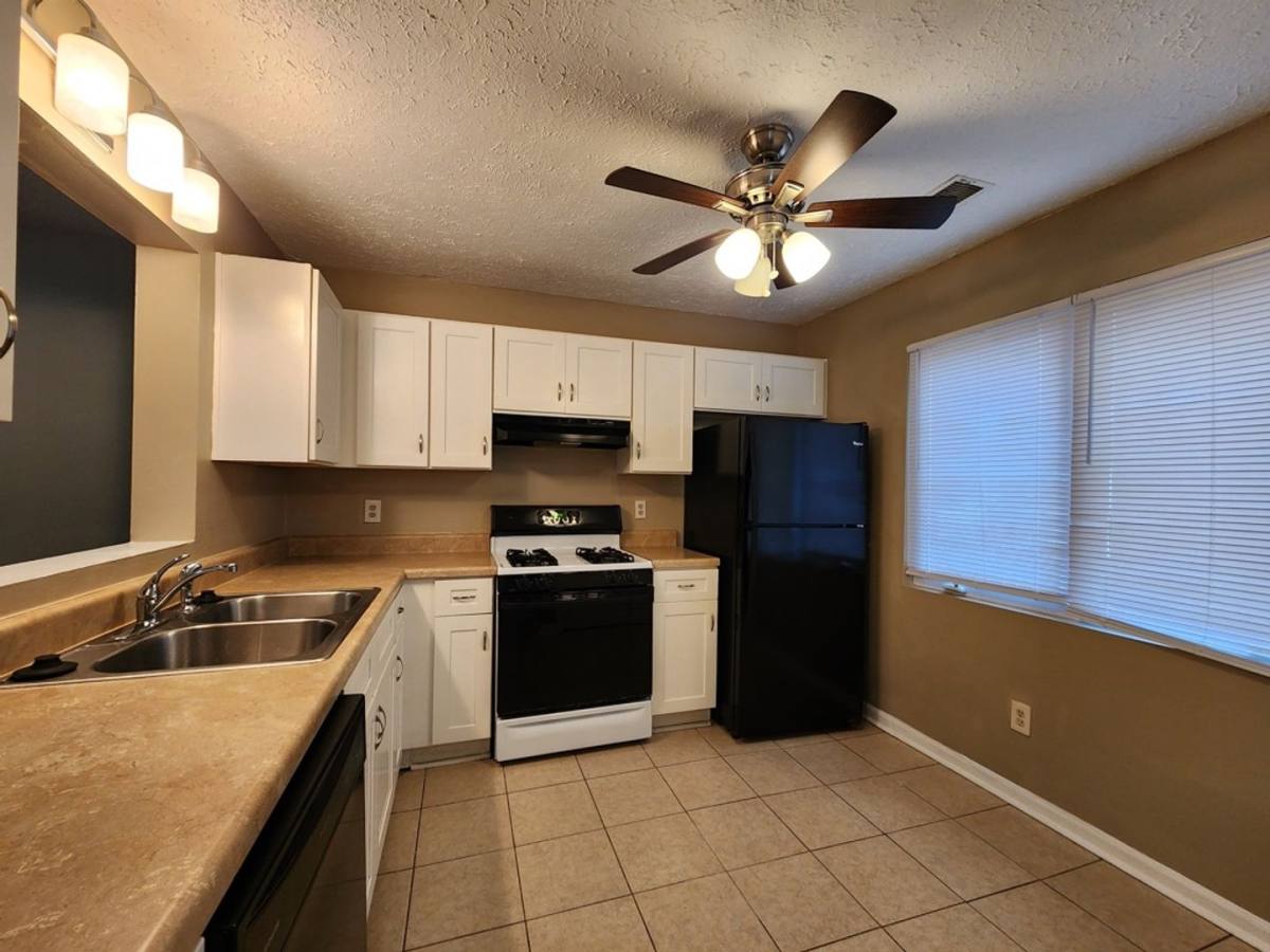 Apartment for rent at 3547 Main Station Dr, Marietta, GA 30008