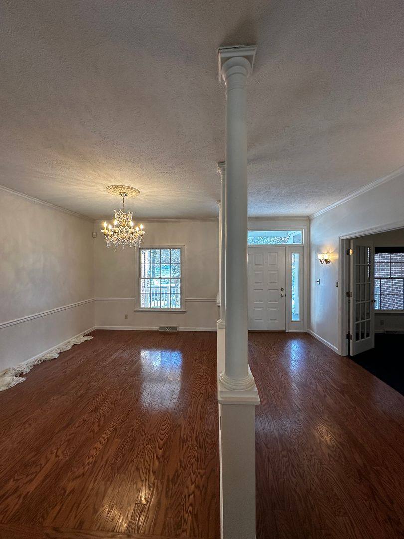 Townhouse for rent at 1250-1254 Evans City Rd, Evans City, PA 16033