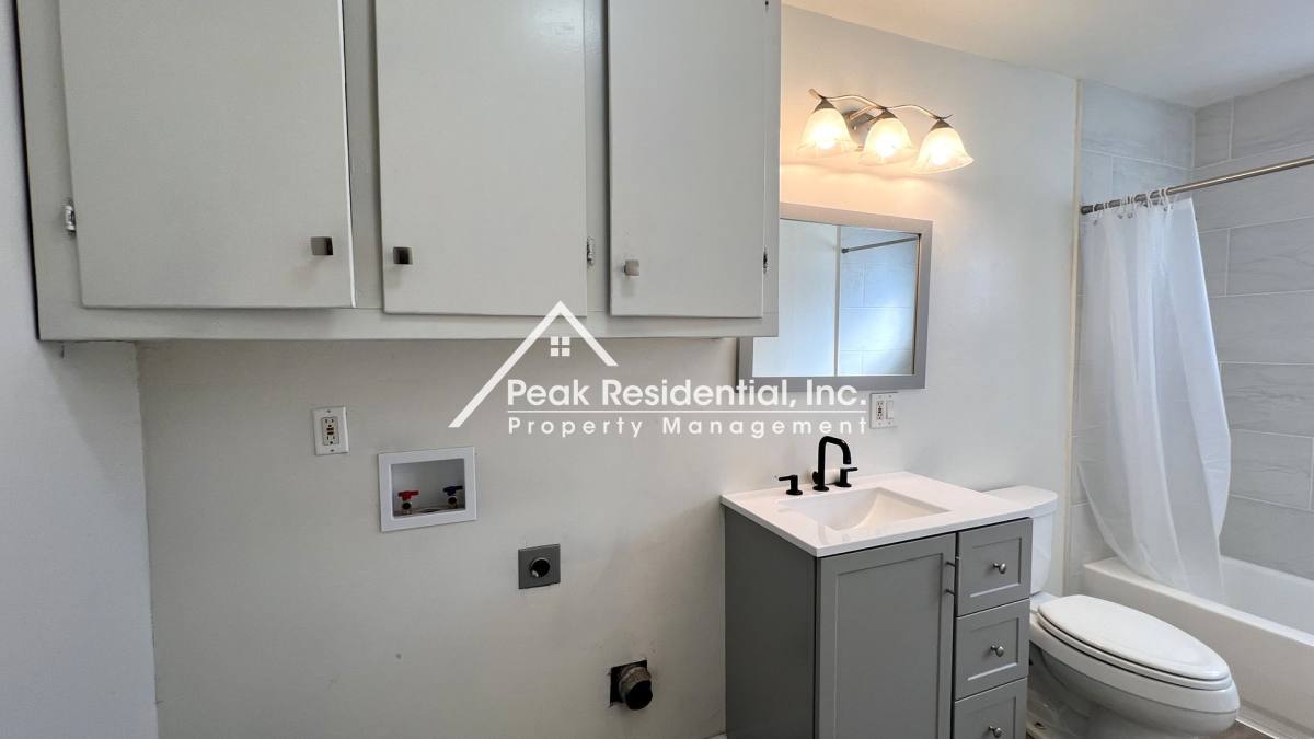 House for rent at 5912 Del Campo Lane, Carmichael, CA 95608