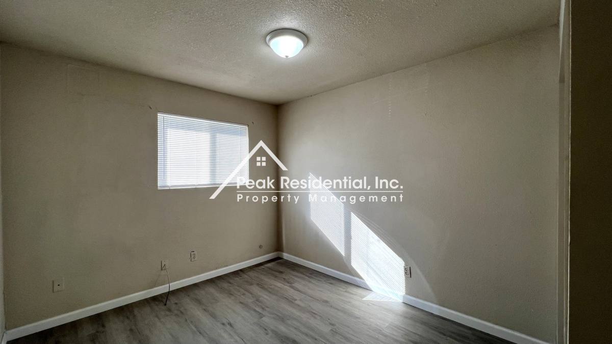 House for rent at 5912 Del Campo Lane, Carmichael, CA 95608