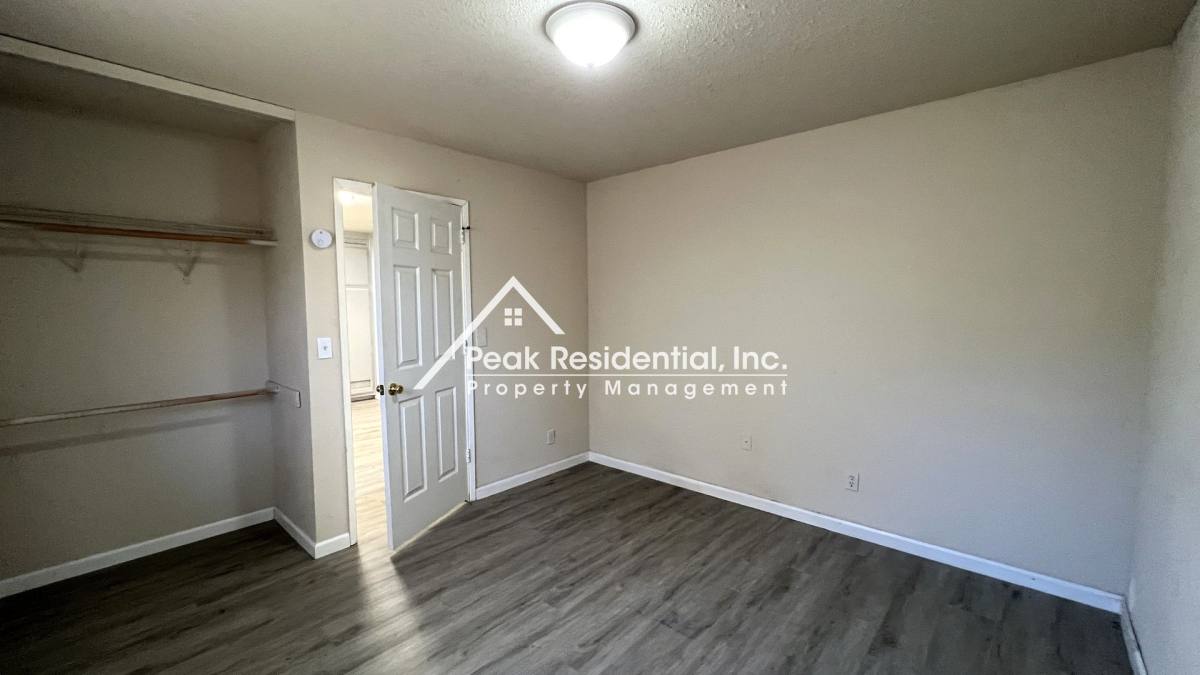 House for rent at 5912 Del Campo Lane, Carmichael, CA 95608