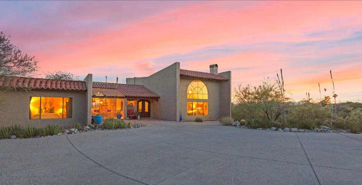 House for rent at 4030 E Camino De La Bajada, Tucson, AZ 85718