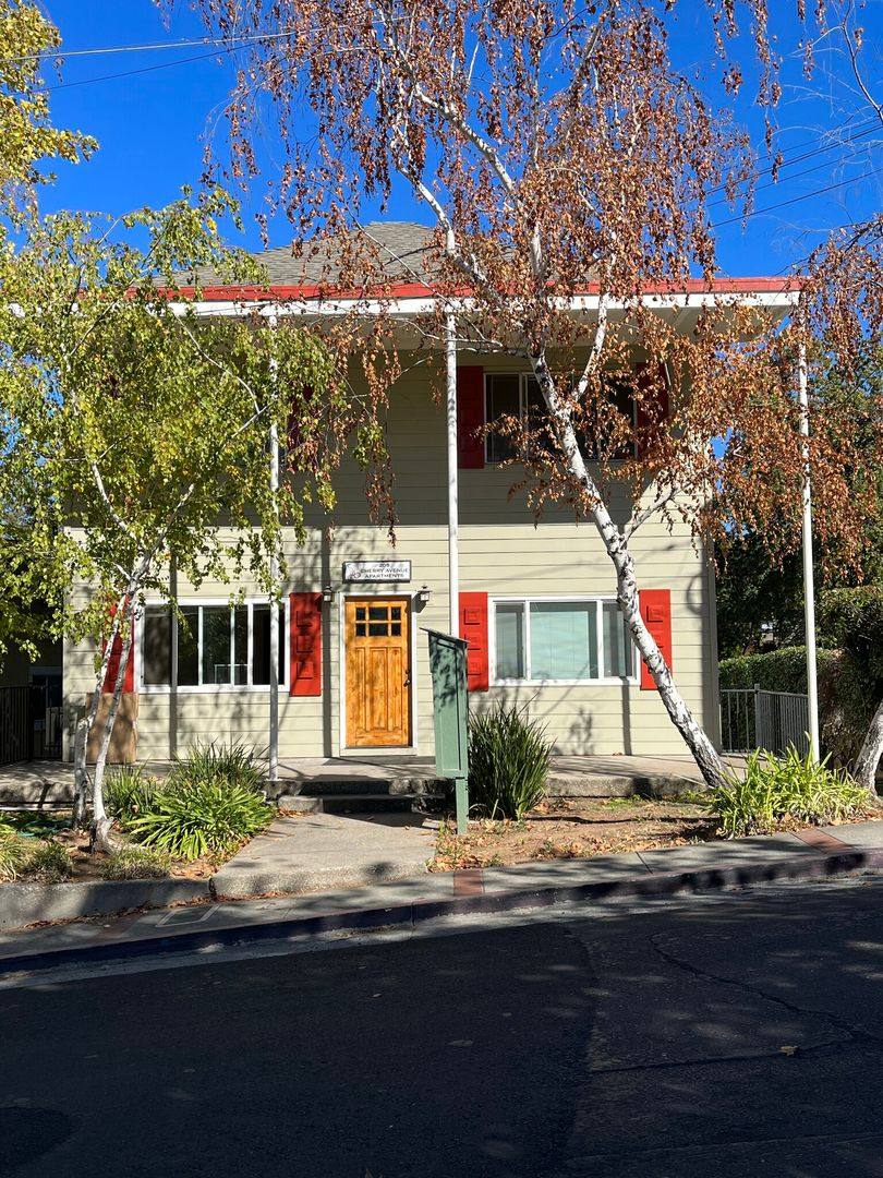 Apartment for rent at 205 Cherry Ave, Auburn, CA 95603