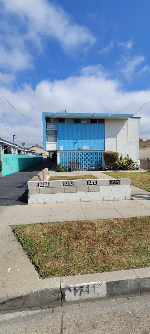 Apartment for rent at 1711 Marine Ave, Gardena, CA 90247