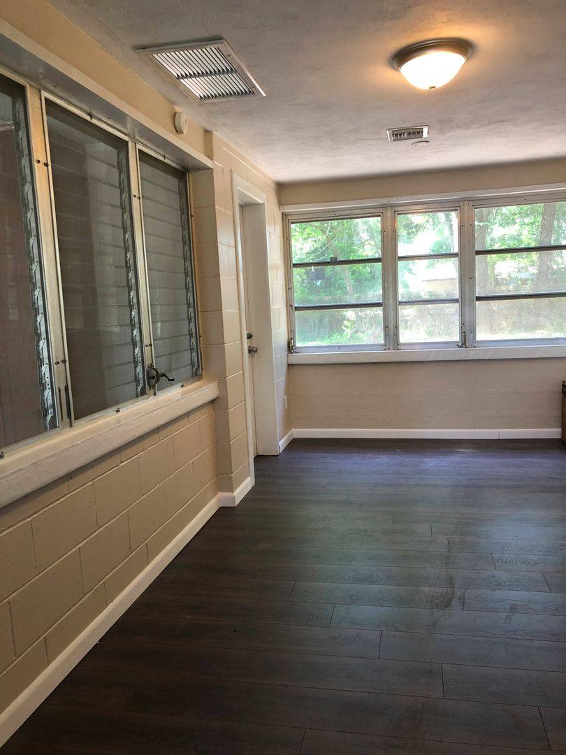 House for rent at 138 Homestead Ave, Debary, FL 32713