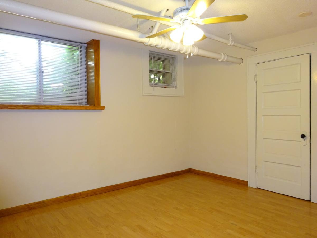 Apartment for rent at 1728 3rd Ave S, Minneapolis, MN 55404
