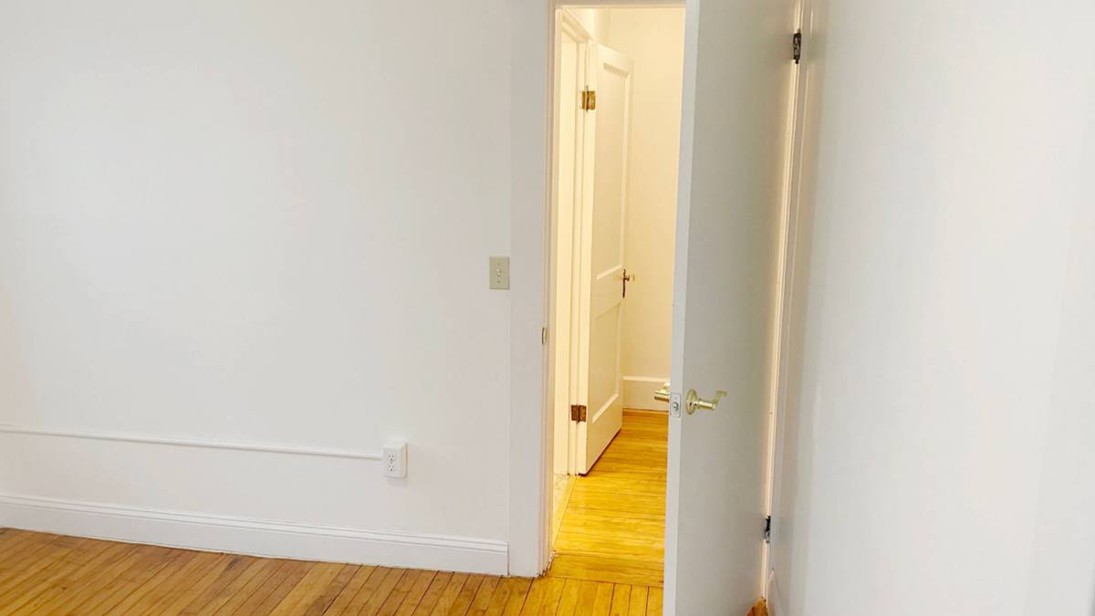 Apartment for rent at 73-75 Wallingford Ave, Athol, MA 01331