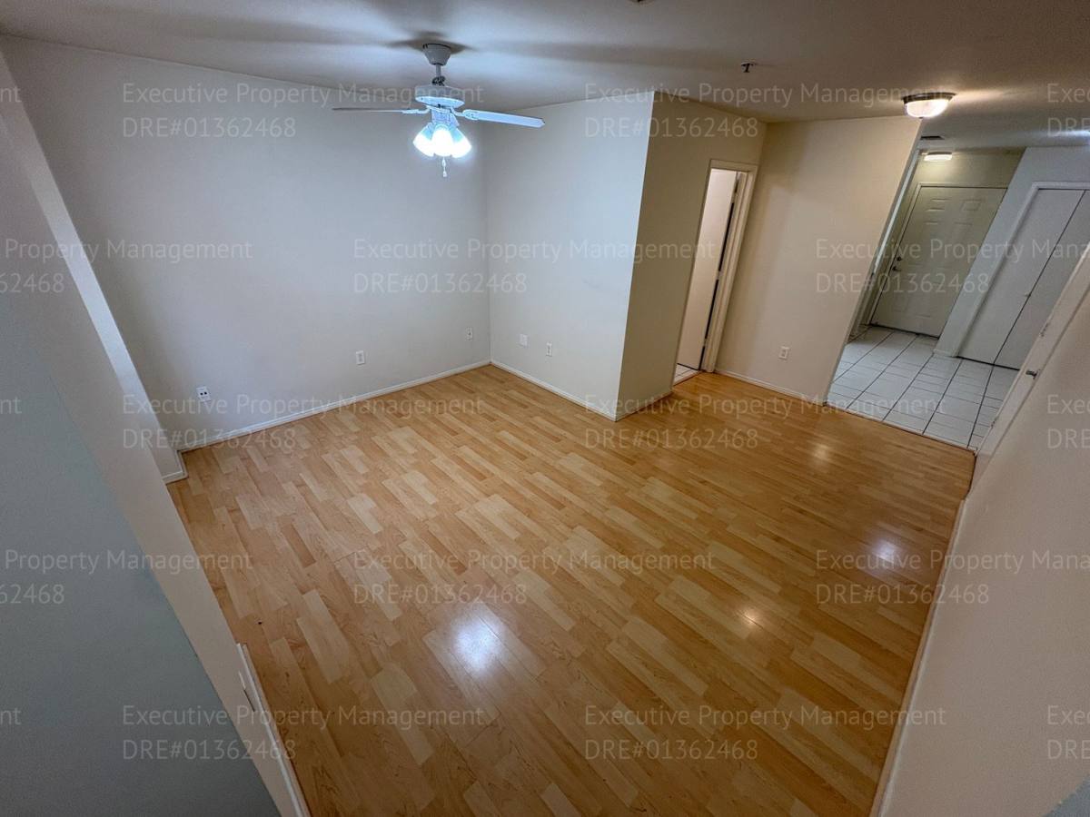 Townhouse for rent at 600 Hosking Ave Bldg #39, Bakersfield, CA 93307