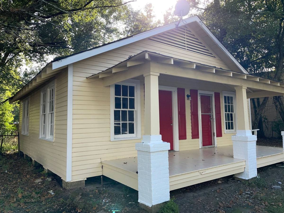 House for rent at 3160 Wyandotte St, Baton Rouge, LA 70805