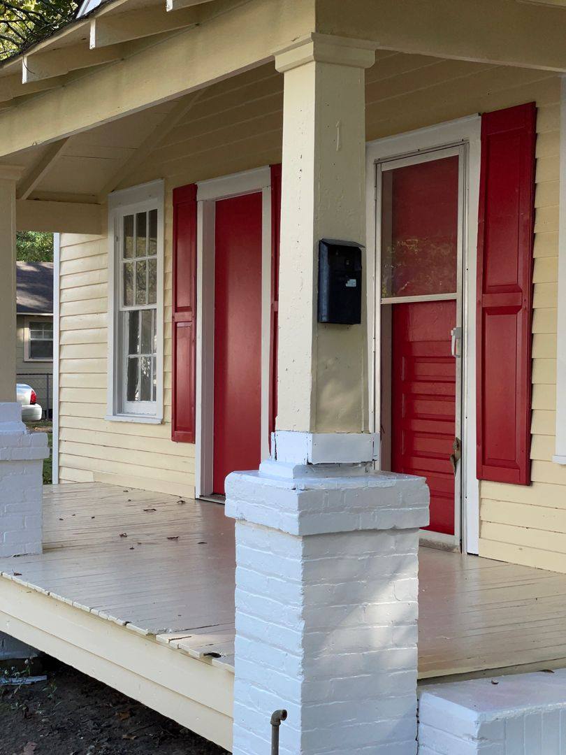 House for rent at 3160 Wyandotte St, Baton Rouge, LA 70805