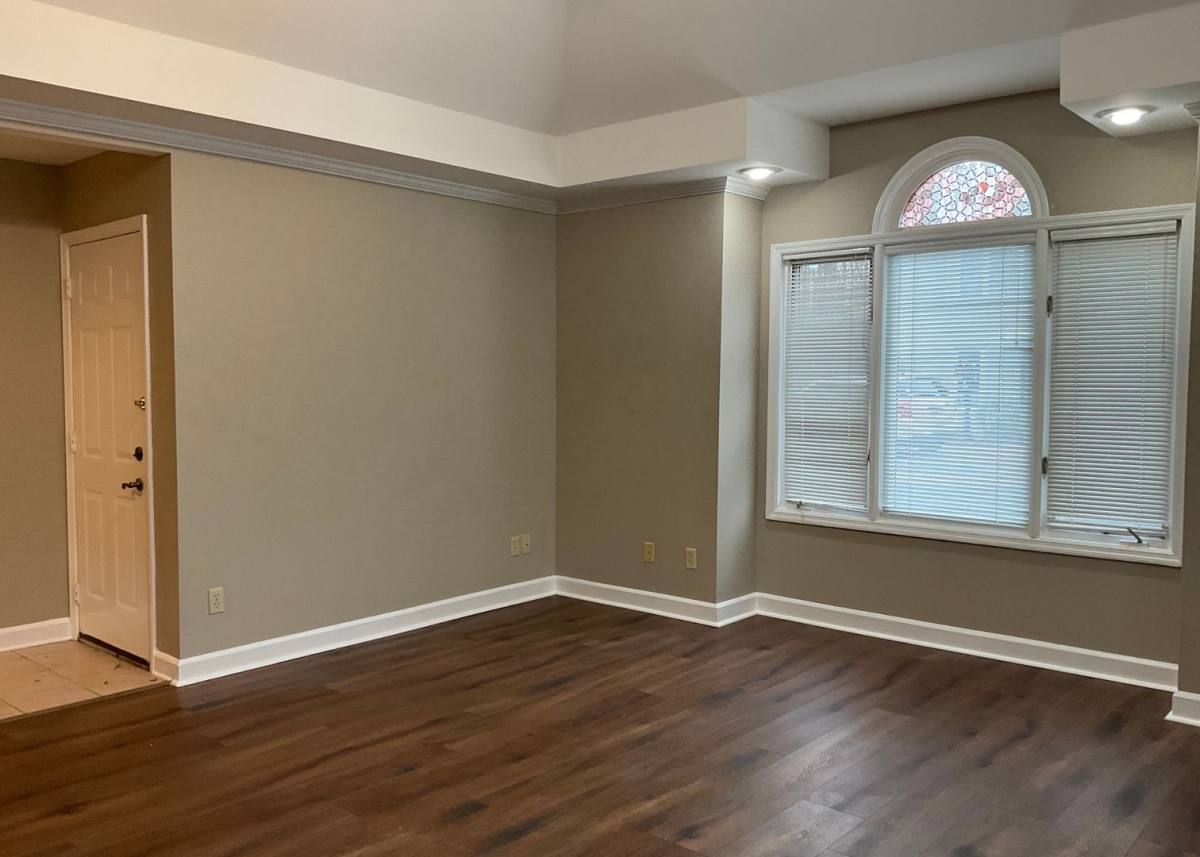 Townhouse for rent at 100-105 Regency Park Dr, Martin, TN 38237