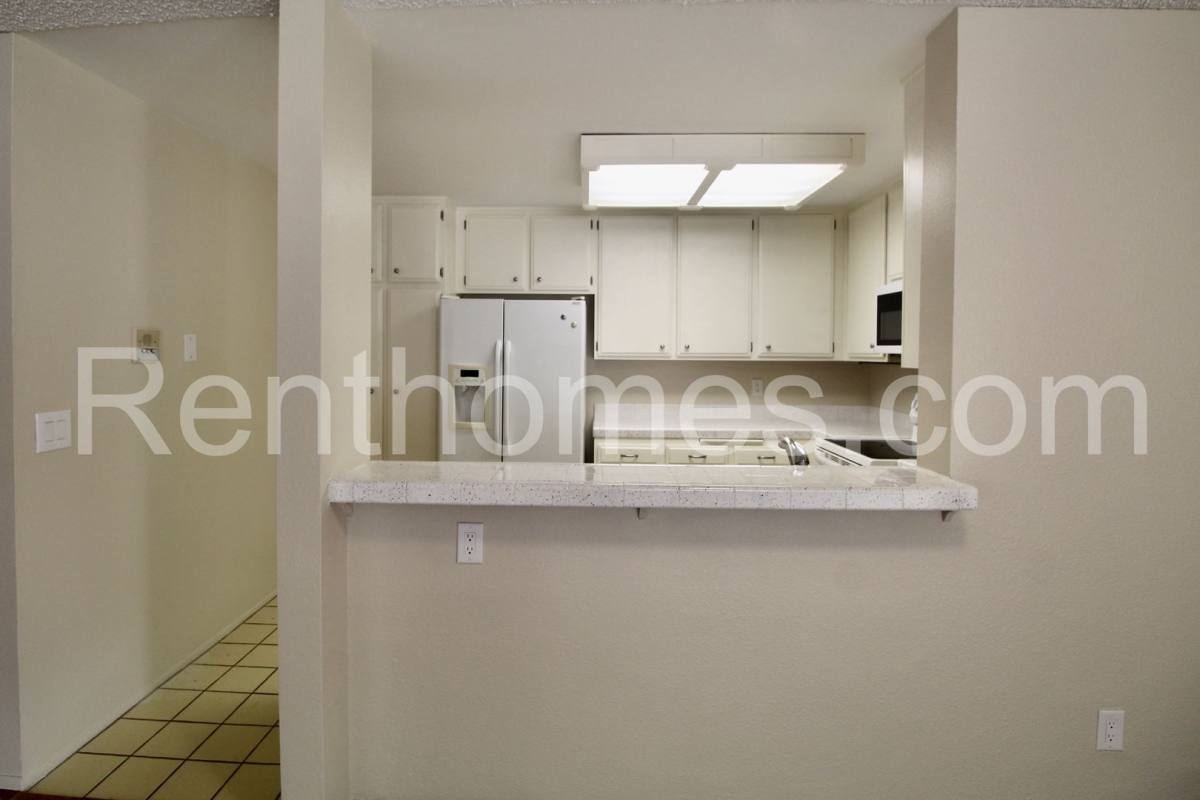 Condo for rent at 6747-132 Friars Rd, San Diego, CA 92108