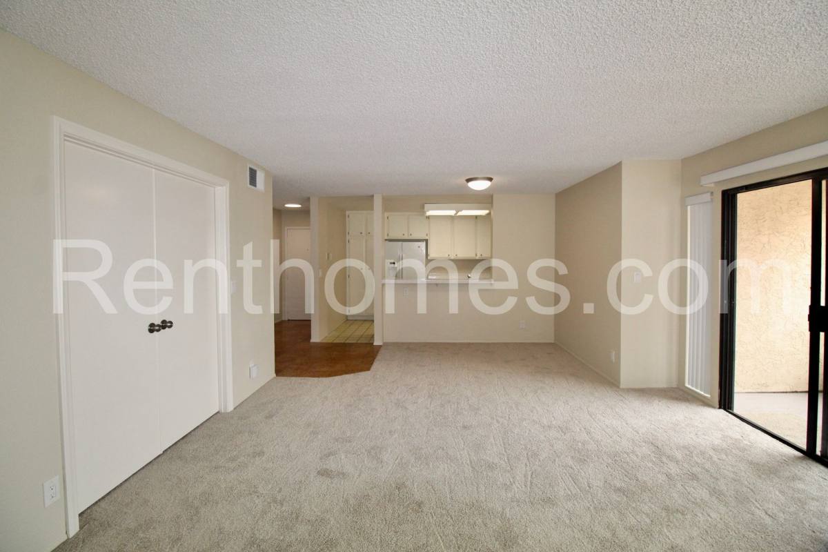 Condo for rent at 6747-132 Friars Rd, San Diego, CA 92108