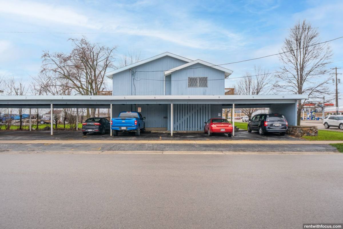 Apartment for rent at 1004 Main St, Neenah, WI 54956