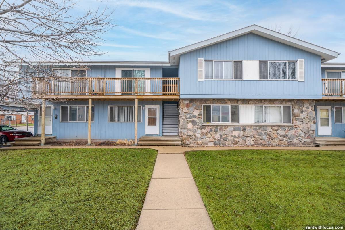 Apartment for rent at 1004 Main St, Neenah, WI 54956