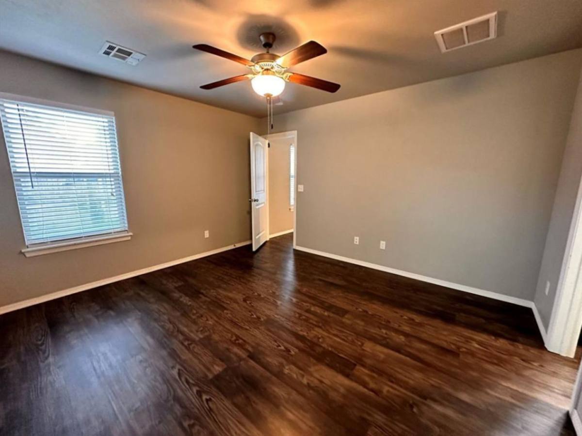 House for rent at 2108 Buena Vida Lane, Edmond, OK 73013