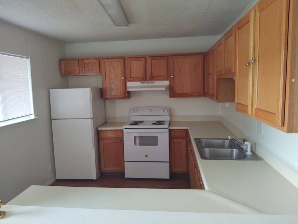 Apartment for rent at 130 Jackson Lane A1-A6, B1-B16, C1-C8, San Marcos, TX 78666