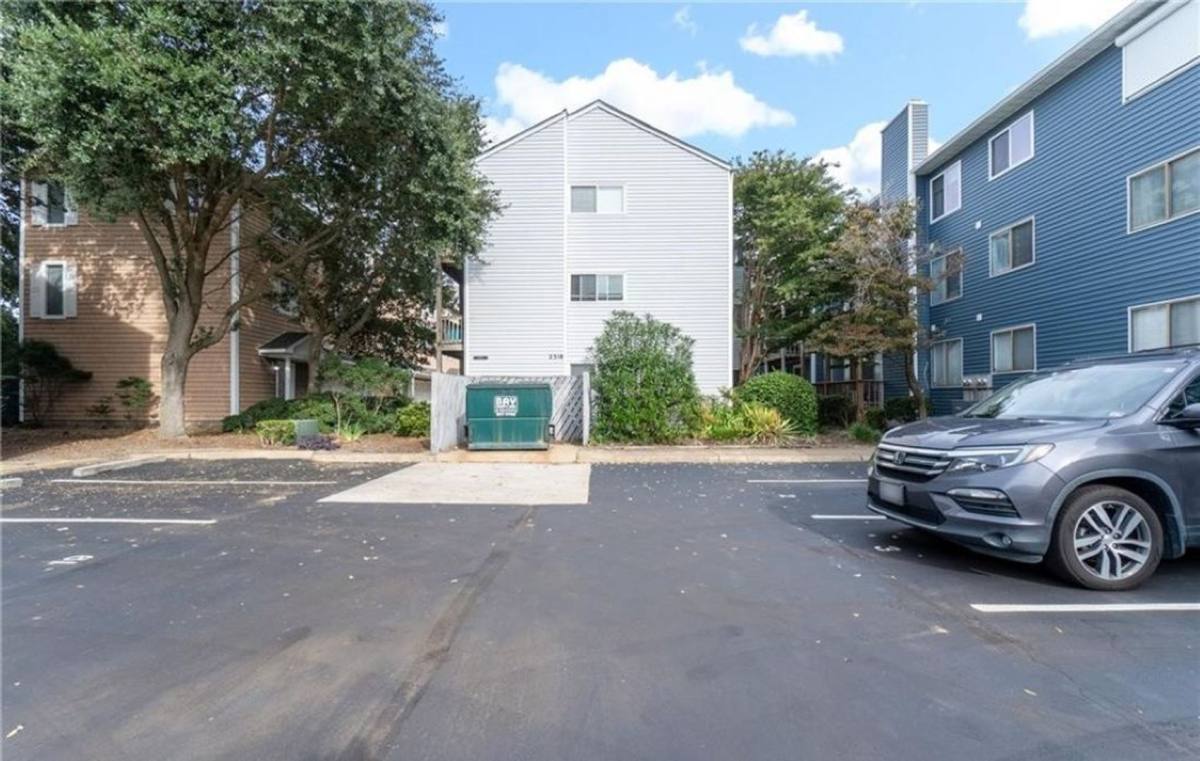 Apartment for rent at 2316 Starfish Rd, Virginia Beach, VA 23451