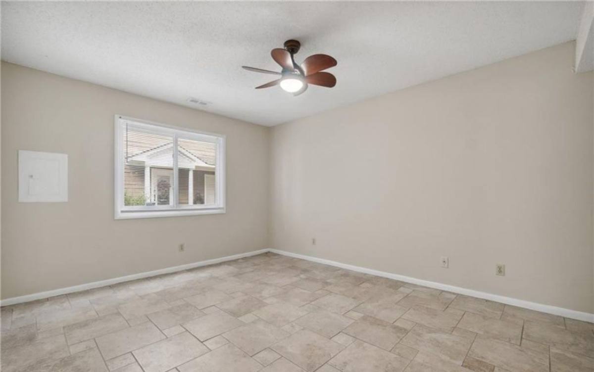 Apartment for rent at 2316 Starfish Rd, Virginia Beach, VA 23451