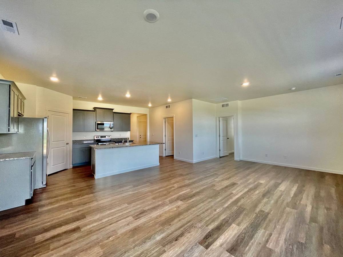 House for rent at 6051 Holstein Dr, Fort Collins, CO 80528