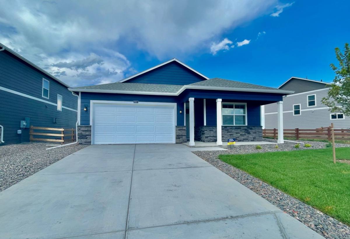 House for rent at 6051 Holstein Dr, Fort Collins, CO 80528