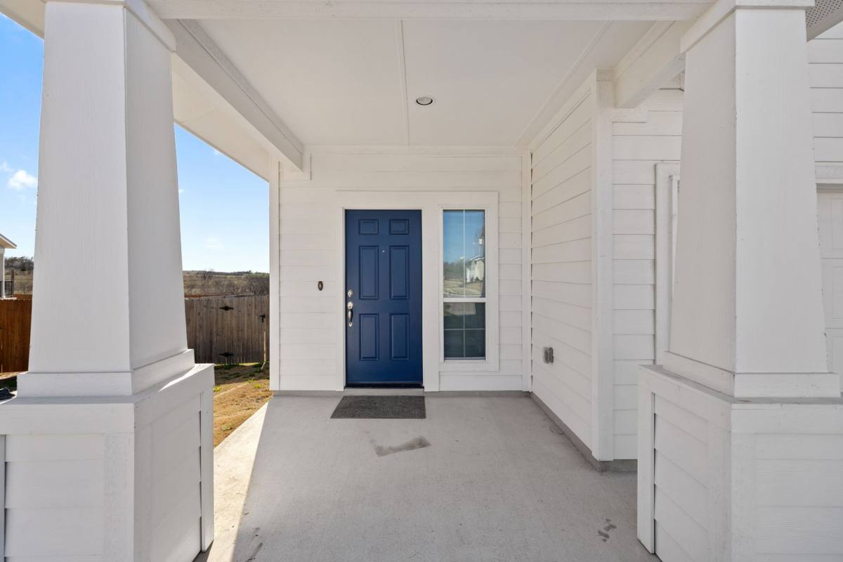 House for rent at 408 Black Opal Dr, Jarrell, TX 76537