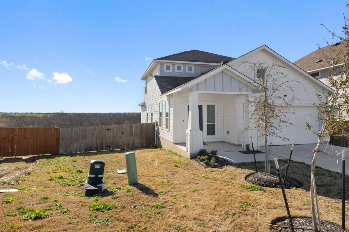 House for rent at 408 Black Opal Dr, Jarrell, TX 76537