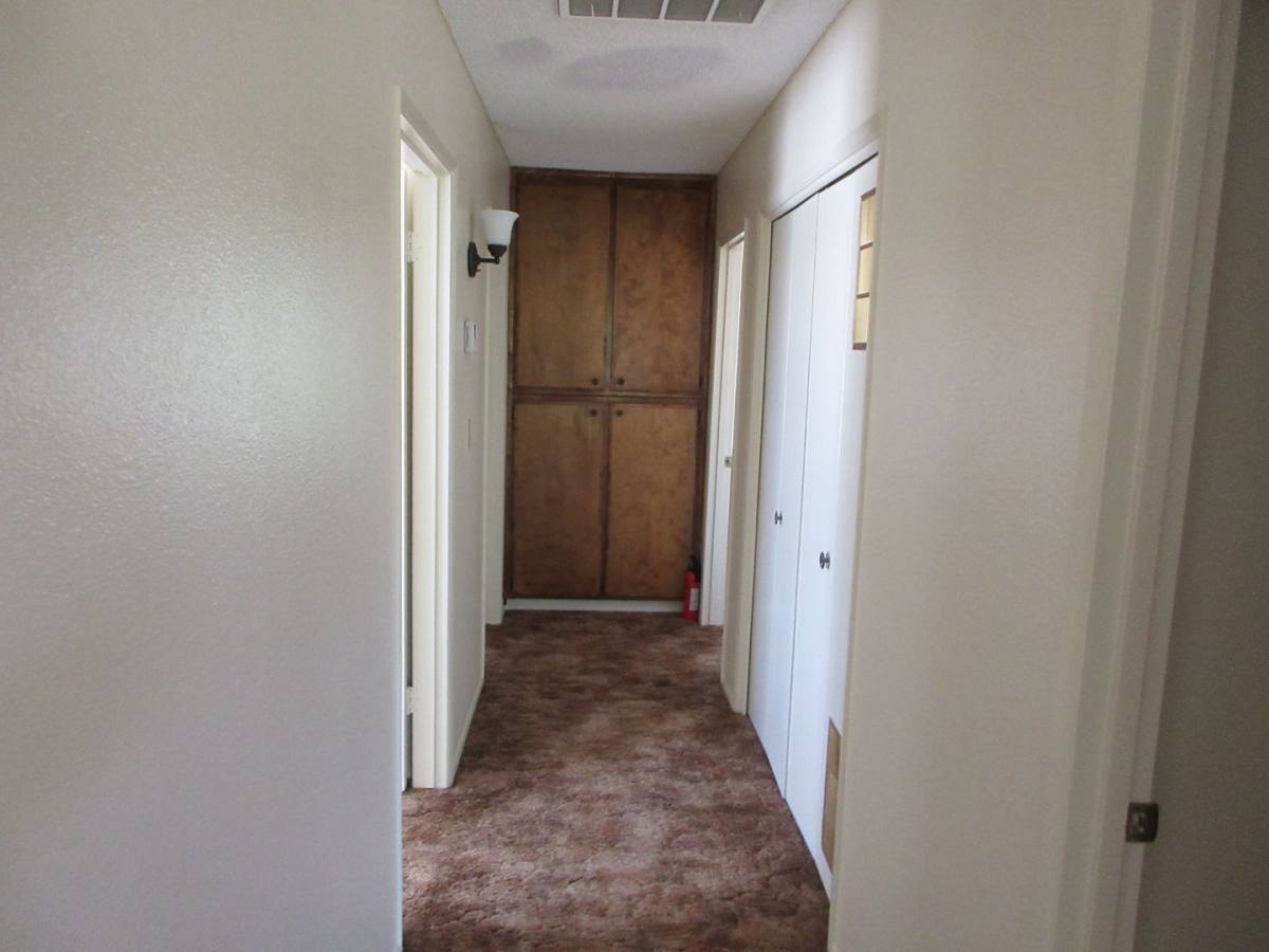 Apartment for rent at 1025 Perdew, Ridgecrest, CA 93555