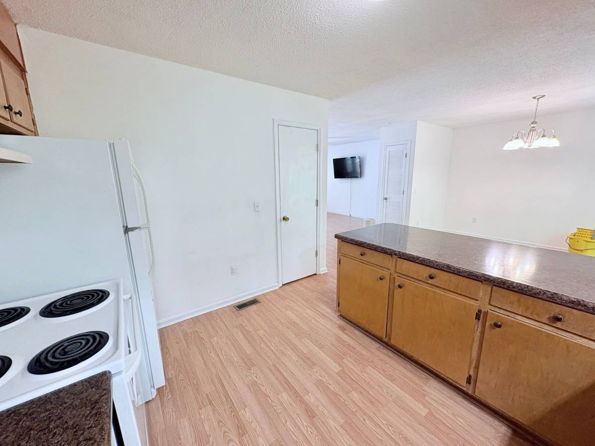Apartment for rent at 600 Anderson Highway 611, Clemson, SC 29631