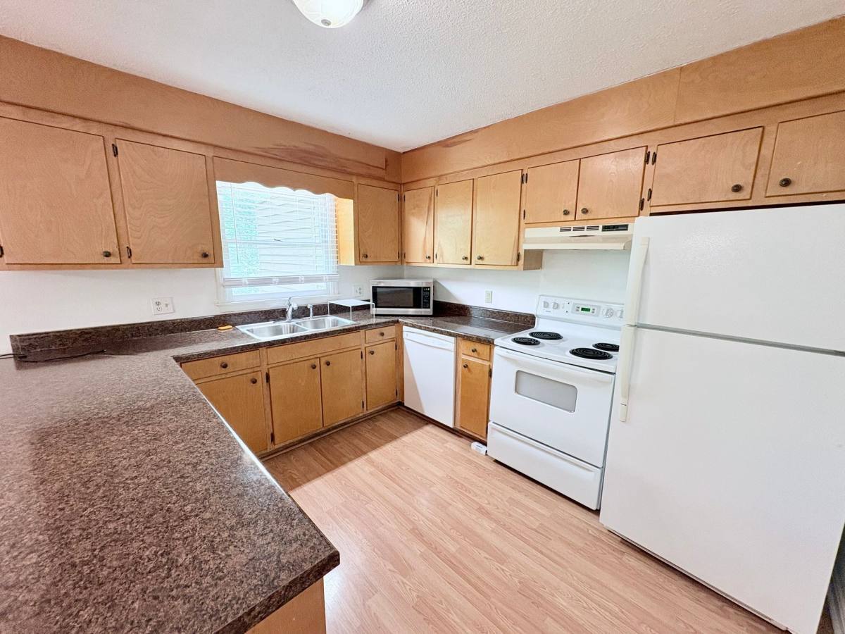 Apartment for rent at 600 Anderson Highway 611, Clemson, SC 29631
