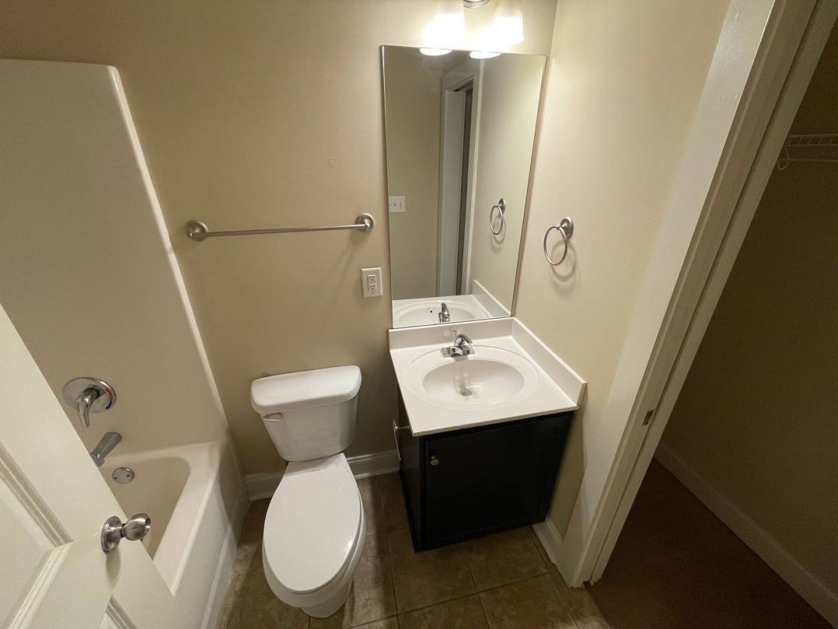 Townhouse for rent at 125 Hobson Ave #6, Athens, GA 30601