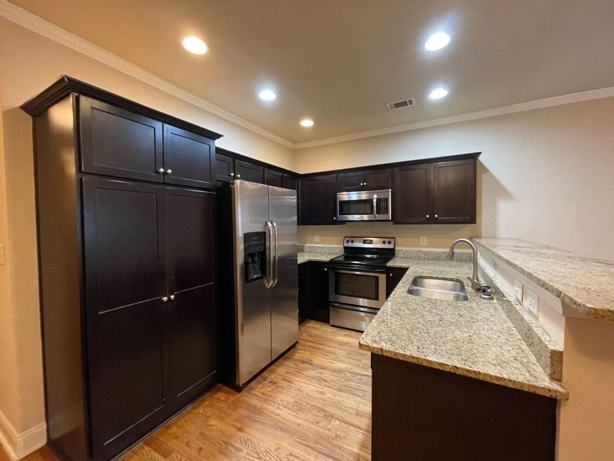 Townhouse for rent at 125 Hobson Ave #6, Athens, GA 30601