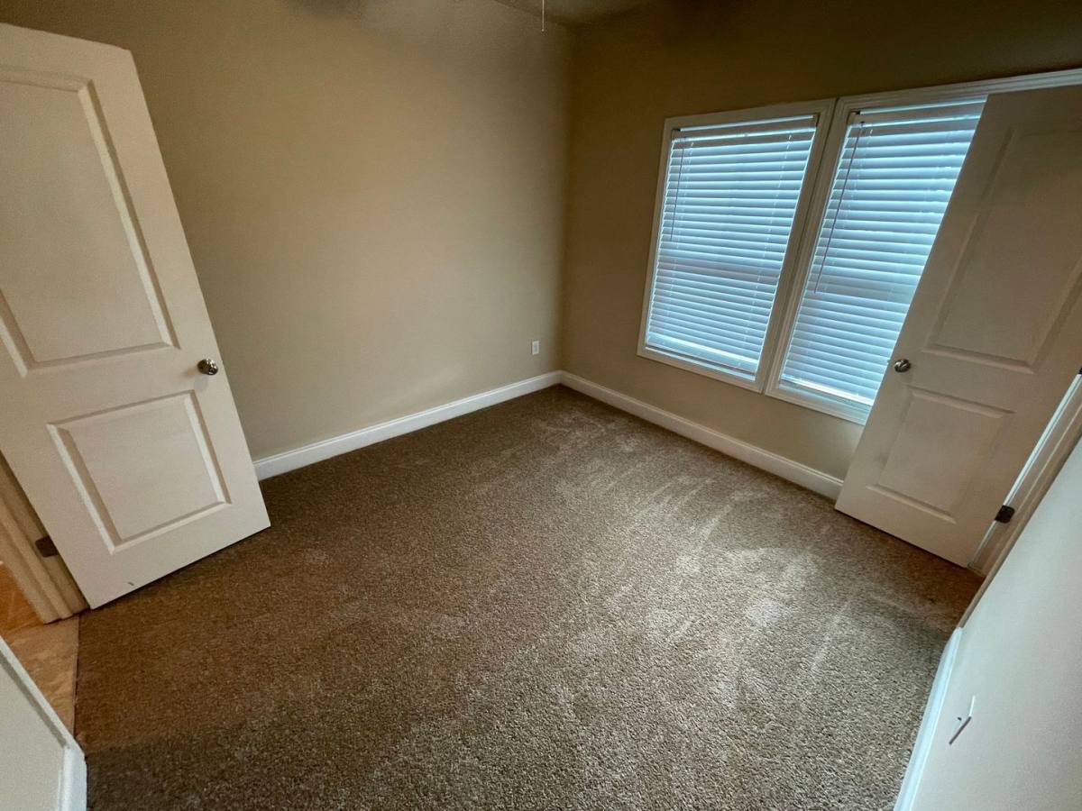 Townhouse for rent at 125 Hobson Ave #6, Athens, GA 30601