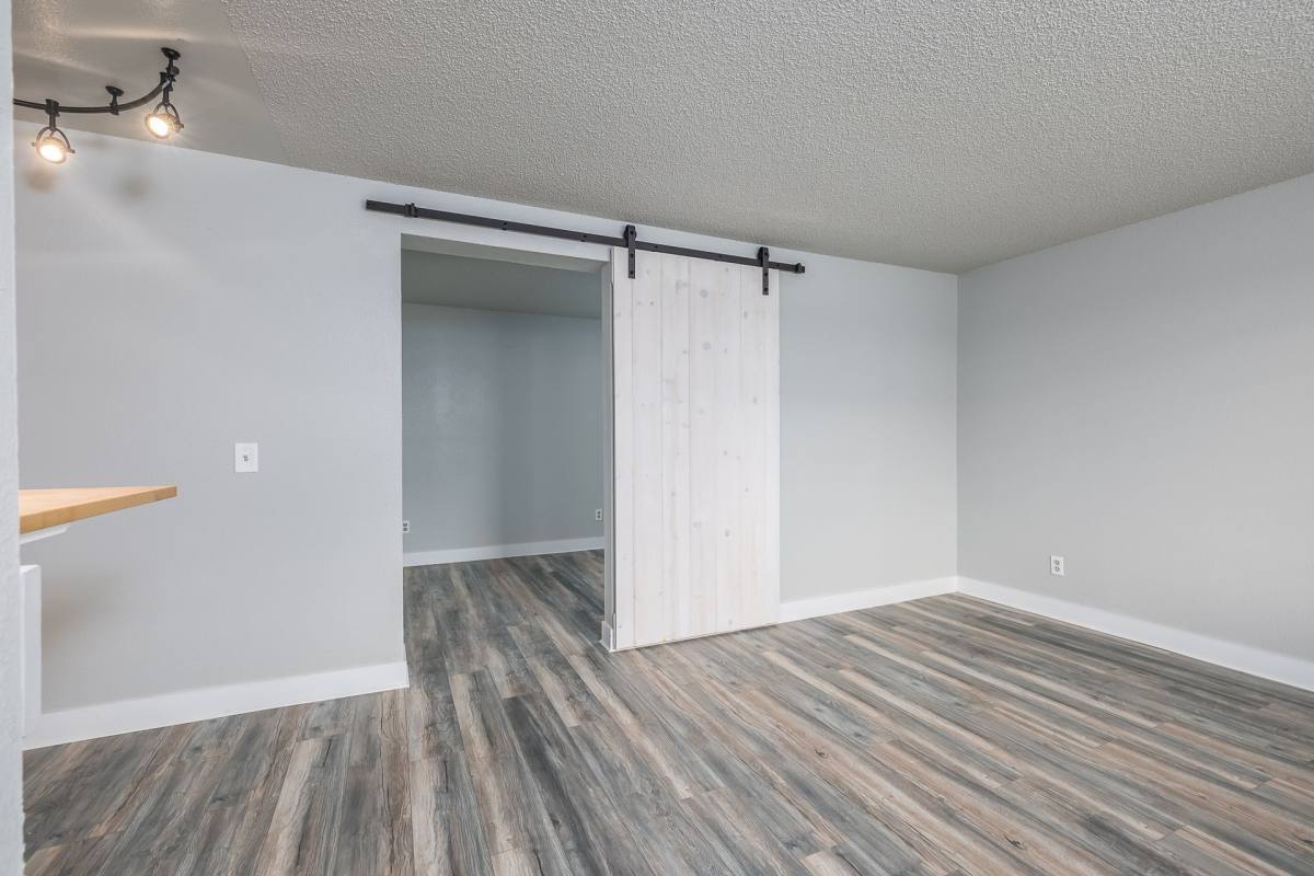 Apartment for rent at 1525 N 16th Ave, Pasco, WA 99301