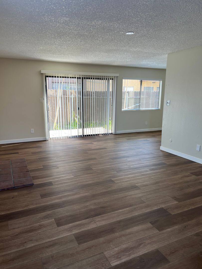 Apartment for rent at 2810 E S St, Long Beach, CA 90805