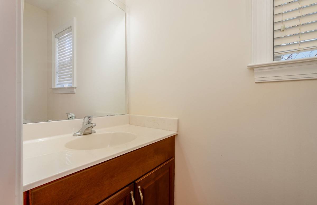 House for rent at 319 Woodvale Place, Charlotte, NC 28208