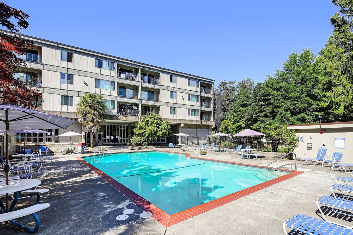 Apartment for rent at 4821 S Kent Des Moines Rd, Kent, WA 98032