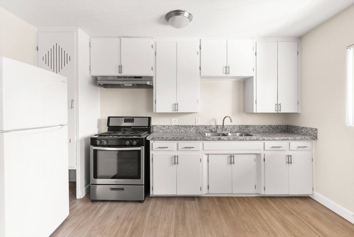 Apartment for rent at 3735 Kansas Ave, Riverside, CA 92507