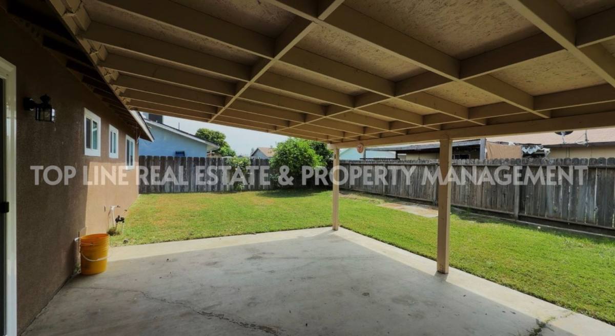 House for rent at 1737 W Buena Vista, Visalia, CA 93291