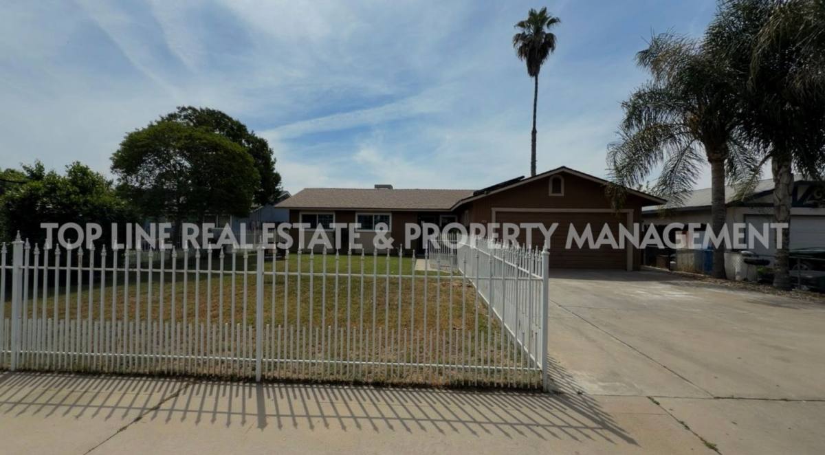 House for rent at 1737 W Buena Vista, Visalia, CA 93291