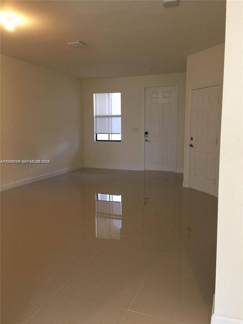 Townhouse for rent at 10323 W 34th Lane, Hialeah, FL 33018