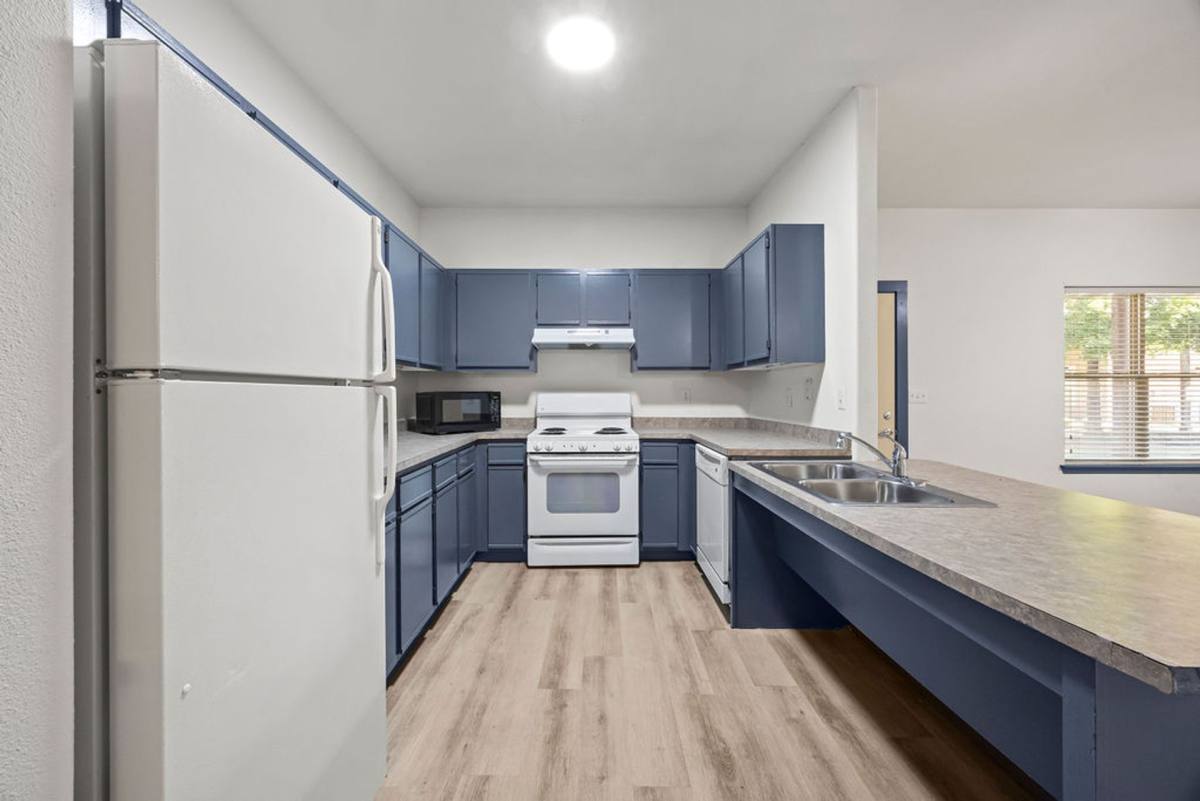 Apartment for rent at 2619 N Quality Lane, Fayetteville, AR 72703