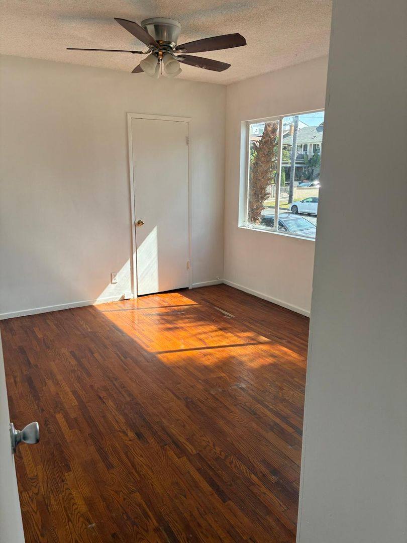 Apartment for rent at 4555 W 1st St, Los Angeles, CA 90004