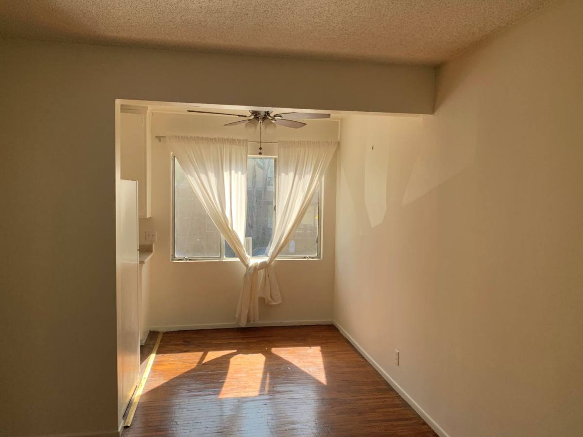 Apartment for rent at 4555 W 1st St, Los Angeles, CA 90004