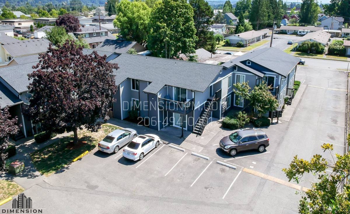 Apartment for rent at 1801 16th St, Sumner, WA 98390