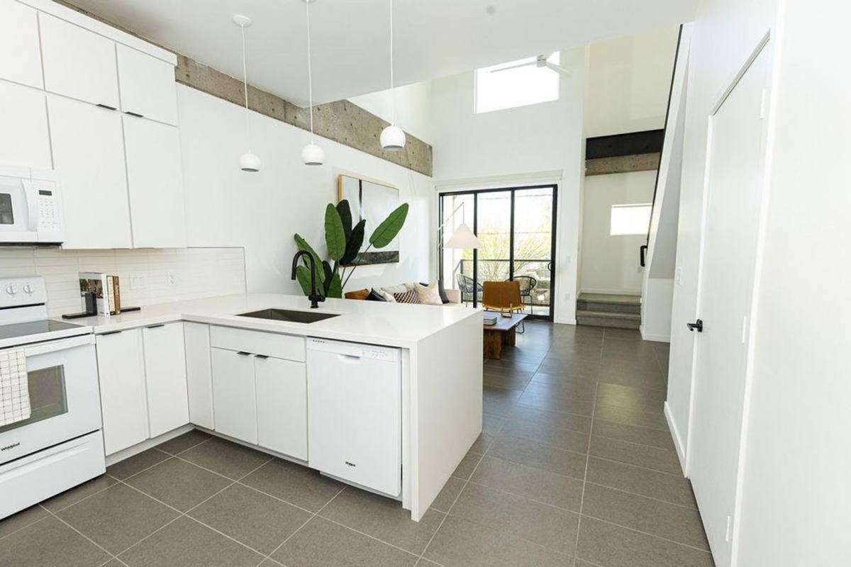 Apartment for rent at 2722 N 7th St, Phoenix, AZ 85006