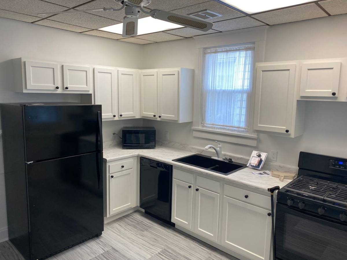 Apartment for rent at 914 S 2nd, Springfield, IL 62704