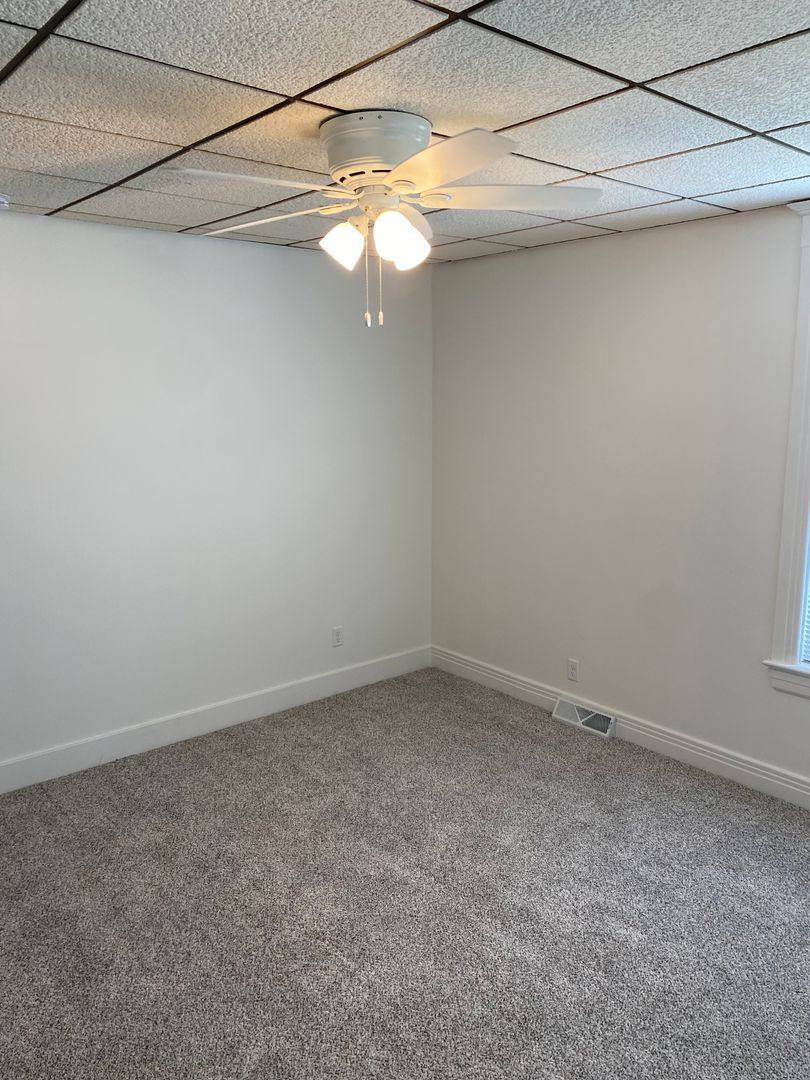 Apartment for rent at 914 S 2nd, Springfield, IL 62704