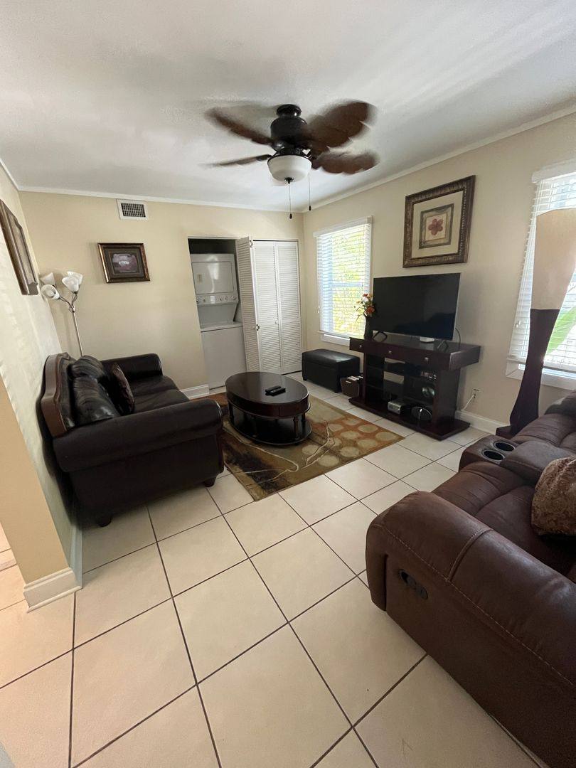 Apartment for rent at 717 Emma St, Key West, FL 33040