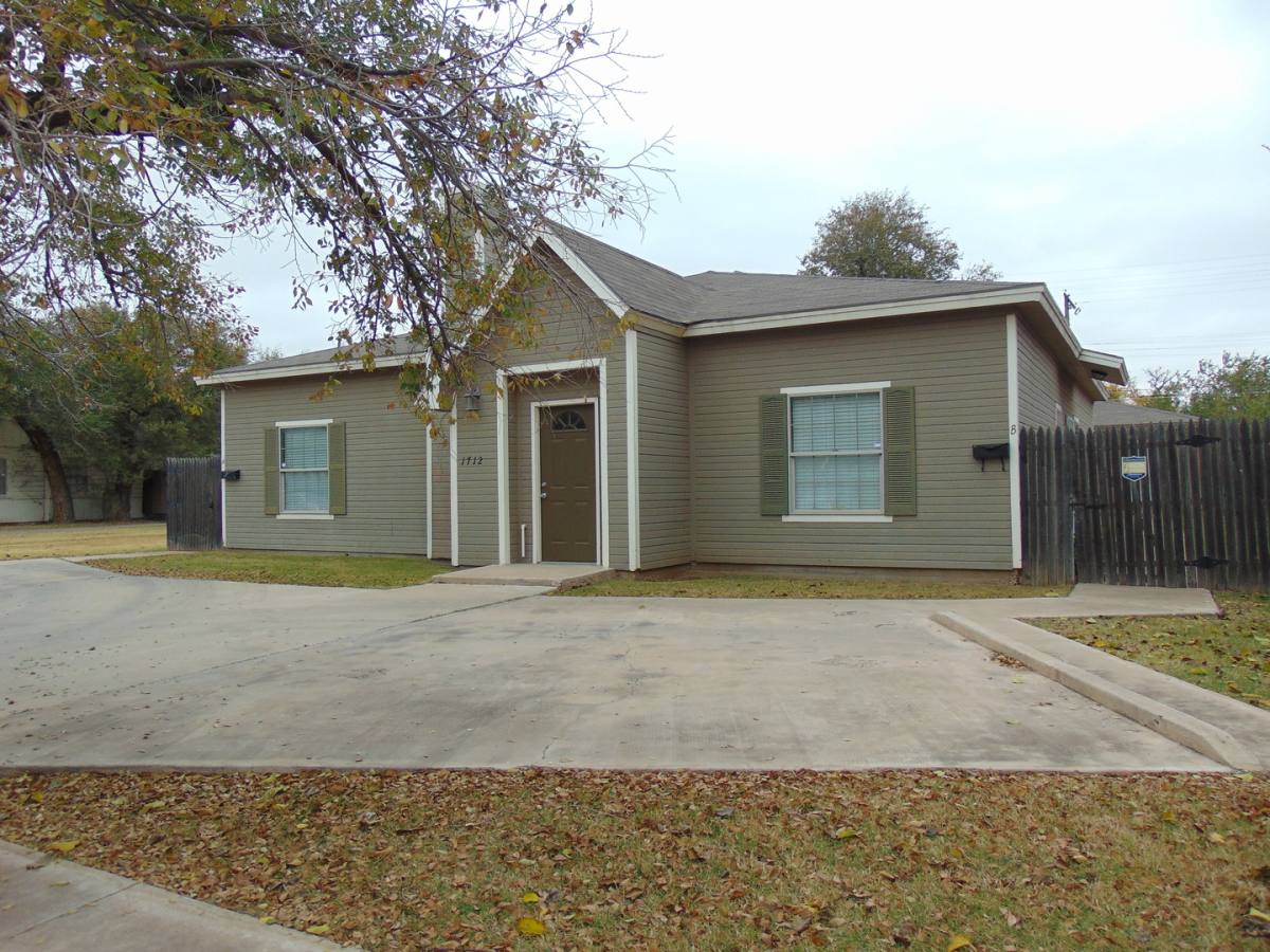 Apartment for rent at 1712 23rd St, Lubbock, TX 79411